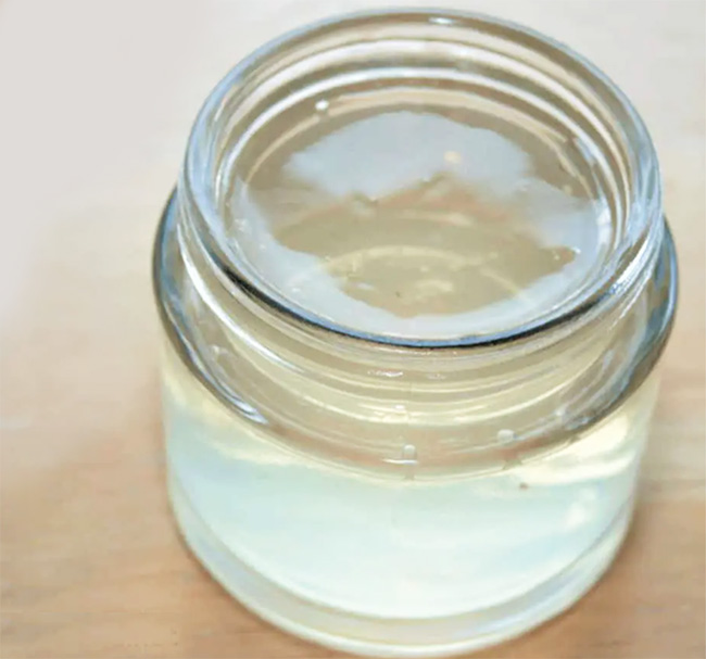 DIY Flaxseeds Hair Styling Gel - Your Own Natural Haircare Solution